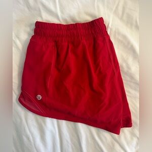 Lululemon Hotty Hot Low-Rise Lined 2.5” Short